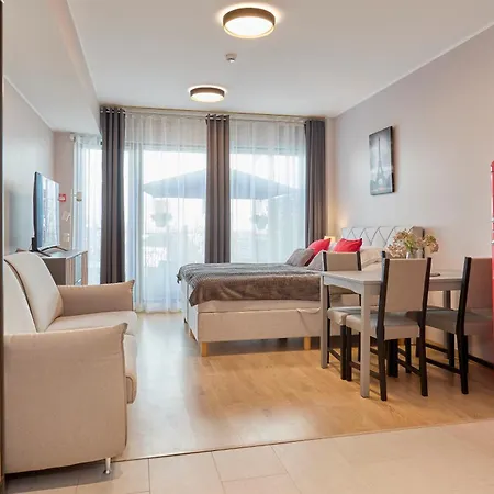 Апартаменти Stylish Central Tallinn Studio With Terrace And Parking *